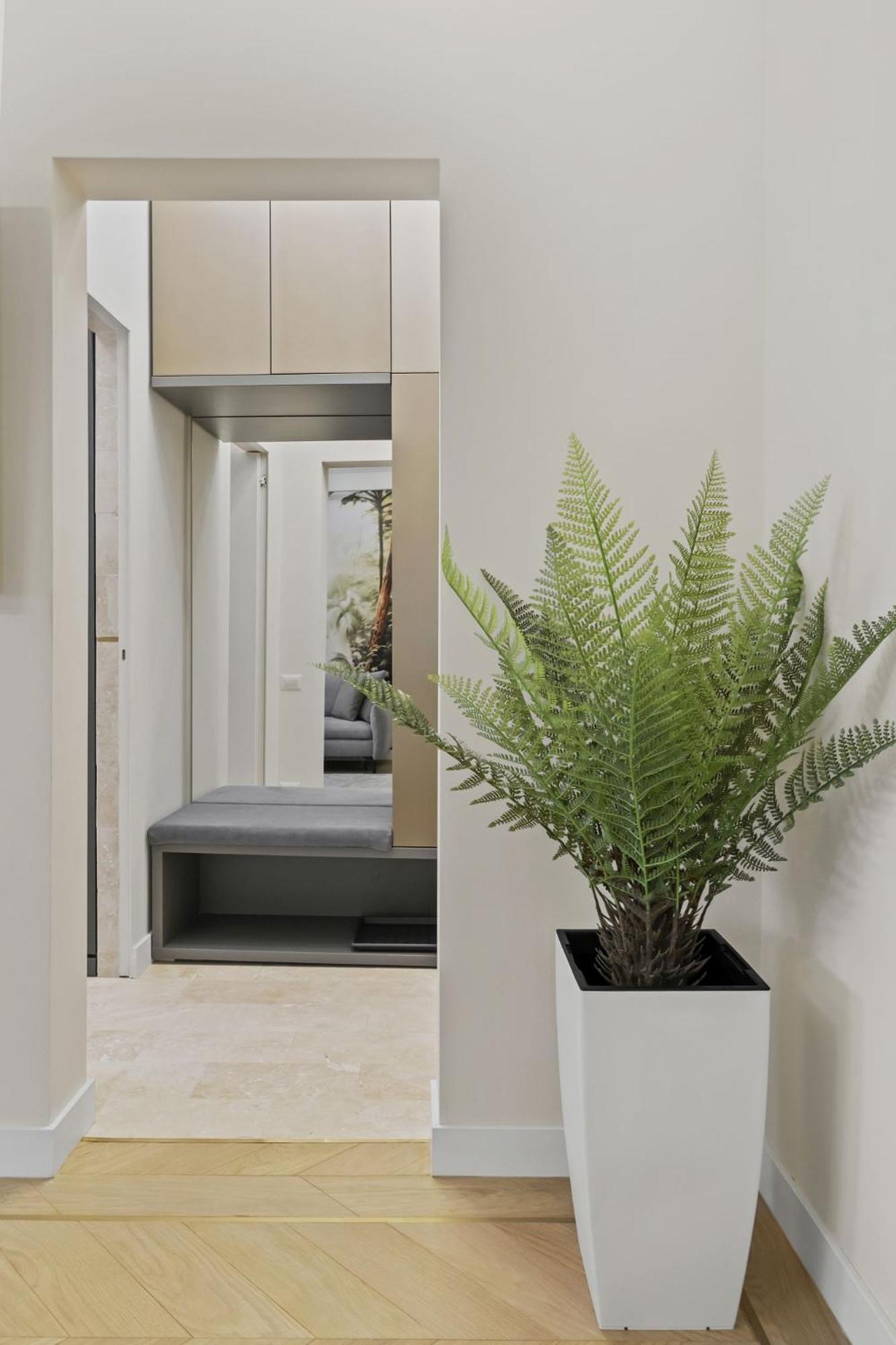 Central Two Rooms Apartment The Paradise Of Lights Bukarest Exteriör bild