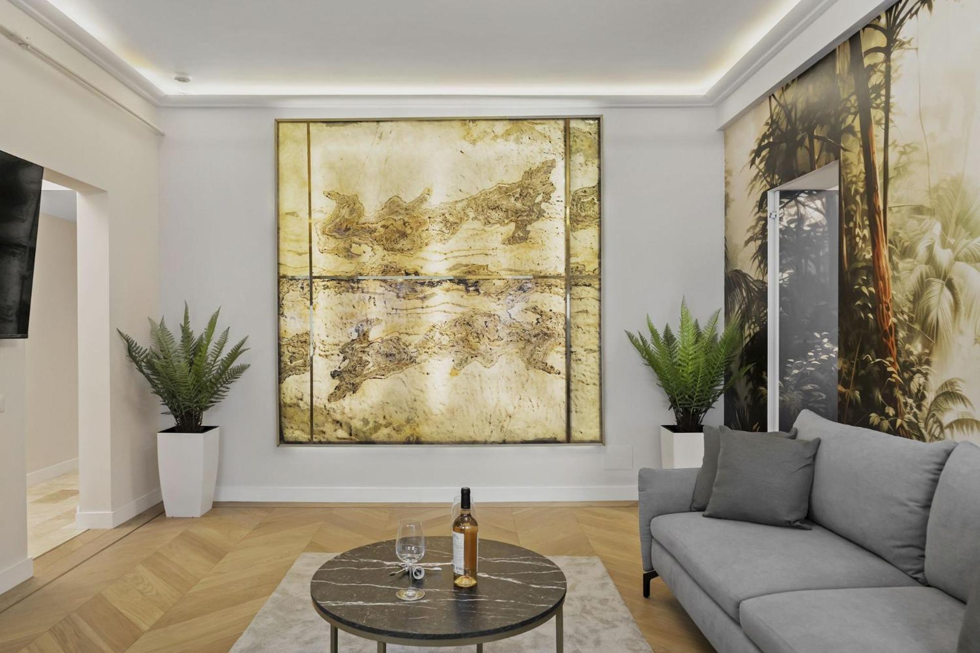Central Two Rooms Apartment The Paradise Of Lights Bukarest Exteriör bild